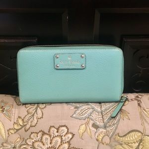 Kate Spade Wellesley Neda Zip Wallet in Fresh Air